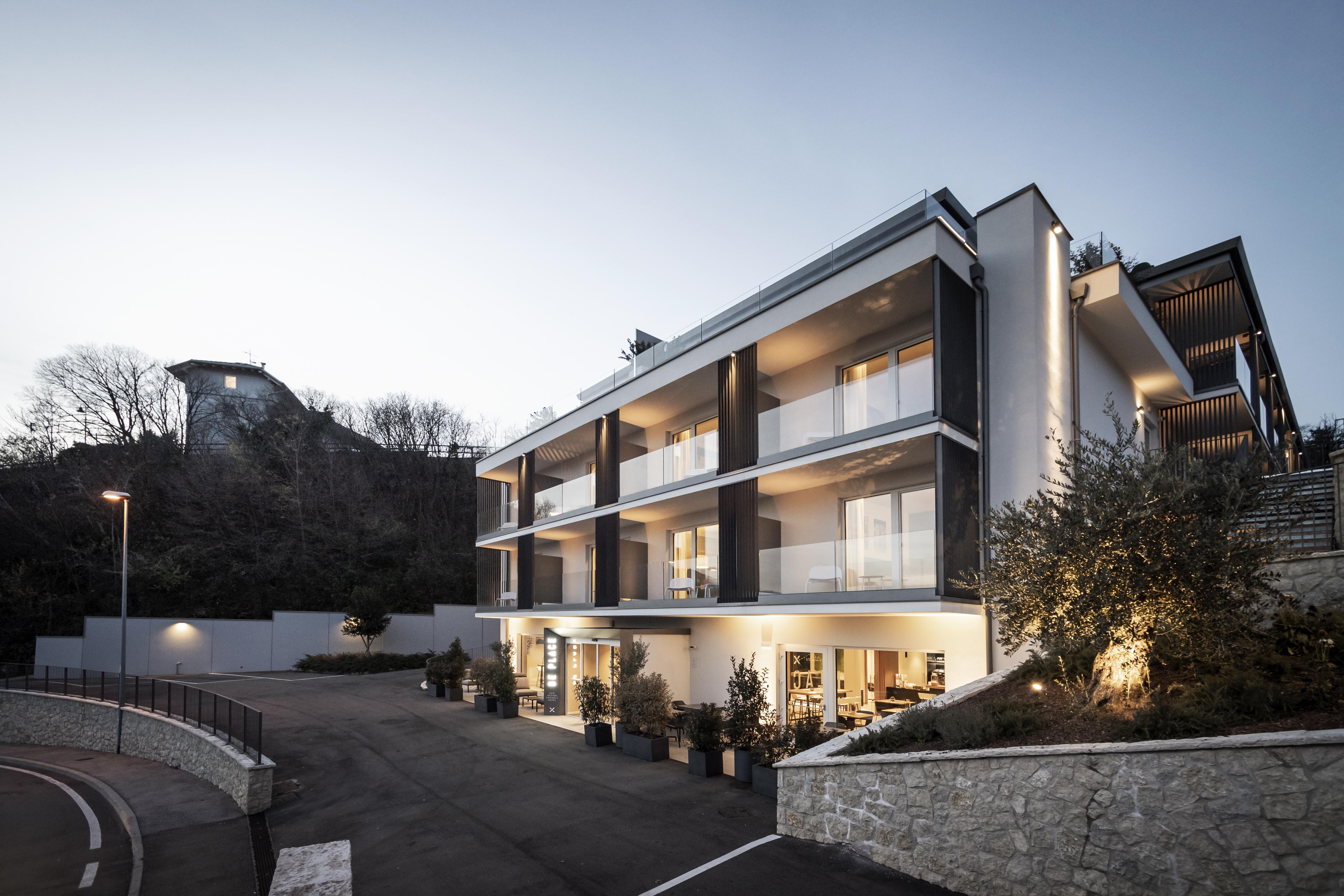 Be Place Adult Friendly Hotel Trento Exterior foto